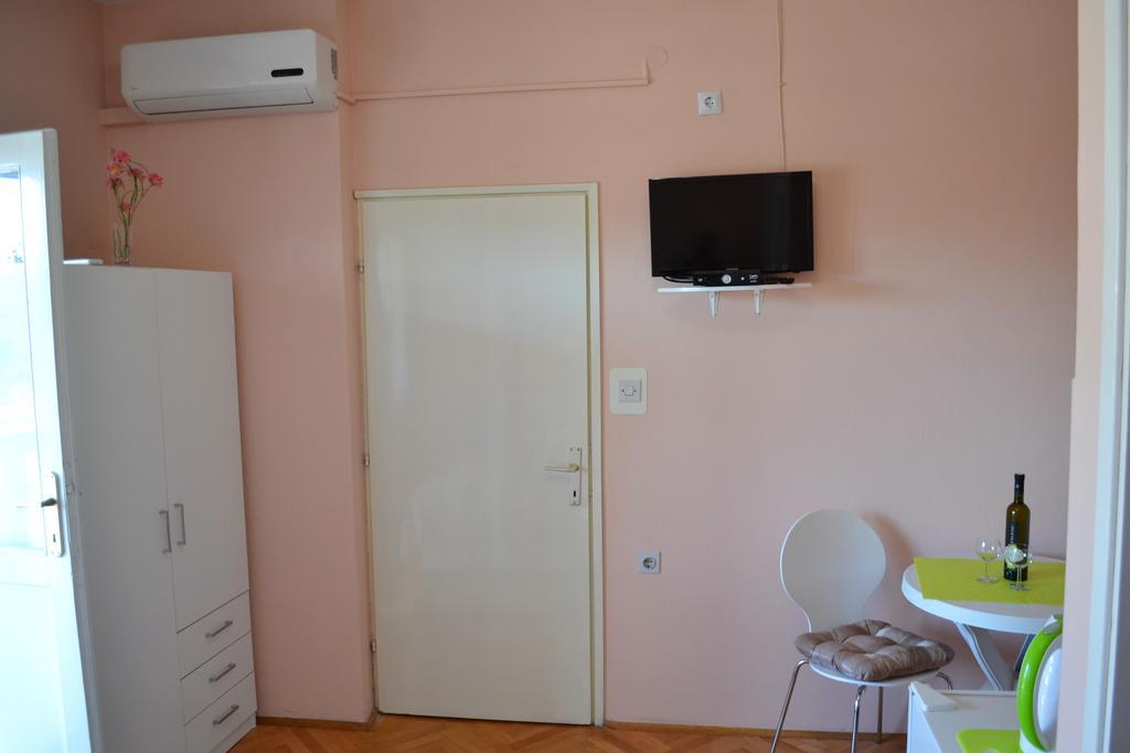Apartment And Rooms Toka Zadar Quarto foto