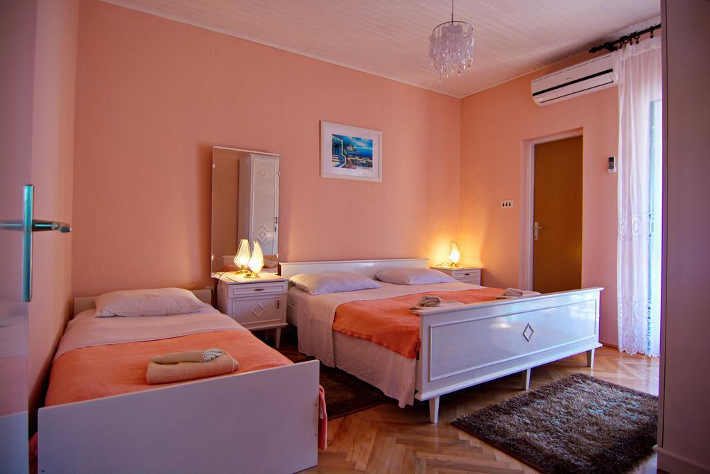 Apartment And Rooms Toka Zadar Exterior foto